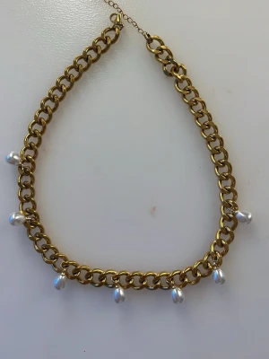 Halsband - Halsband köpt av ett företag på Plick. Helt nytt och aldrig använt: