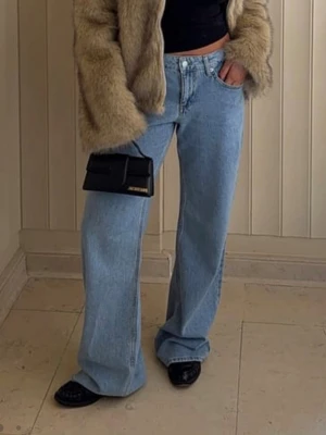 Nakd low waist jeans  - Säljer dem populära low waist jeansen från NAKD, dem är i fint skick men säljer pga dem inte kommer till användning