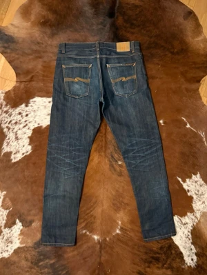 Selvage Nudie SteadyEddie II - Tjena! Säljer dessa riktigt sjuka selvage Nudie jeans, modellen är SteadyEddie II och sitter straight, W34/L34, hör av dig vid funderingar!🙌