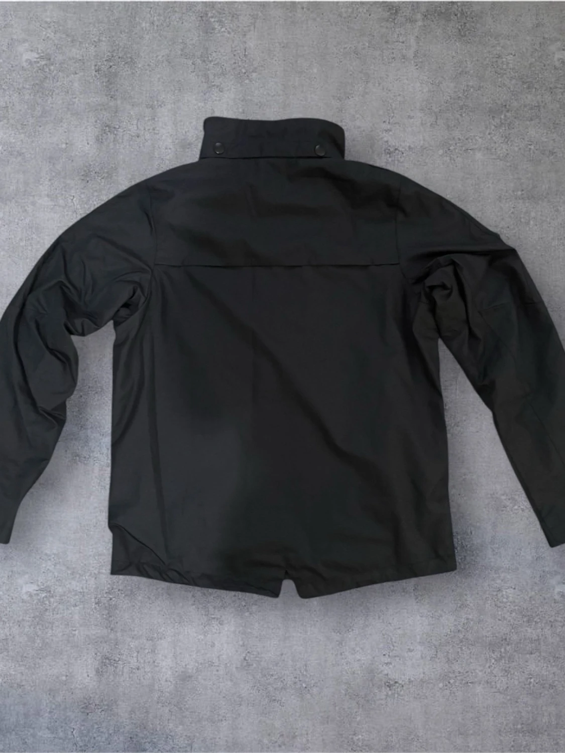 Svart vindjacka från Nike Shield L - 3