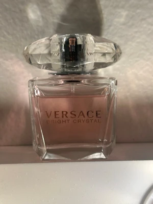 Versace Bright Crystal 30ml - Versace Bright Crystal Eau de Toilette, 30 ml🩷