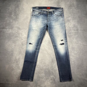 Jack & Jones ”GLENN” Jeans - Skick: 8/10. | Ingår: Endast byxorna. | Nypris: +- 1000 SEK.
