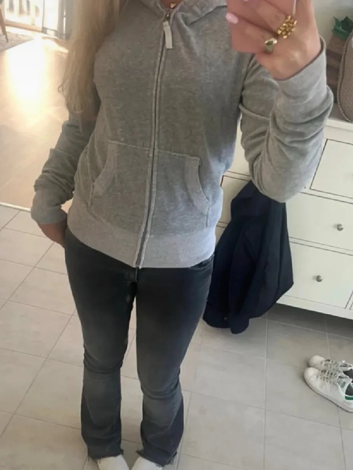 Tröja med dragkedja