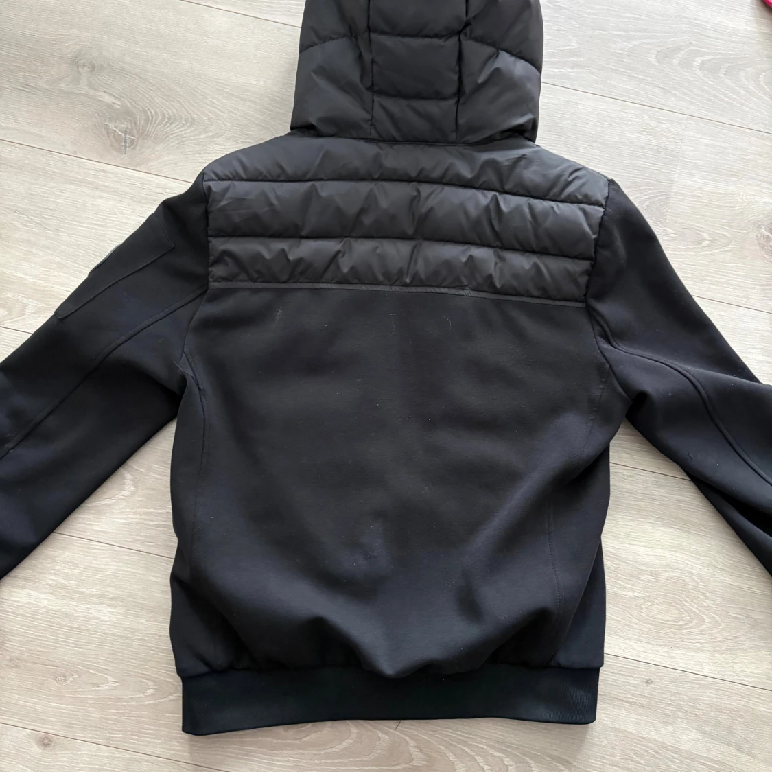 Svart jacka Supply & Demand - 1