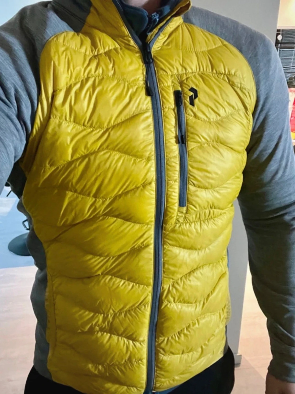 Gul dunväst Peak Performance M - 6