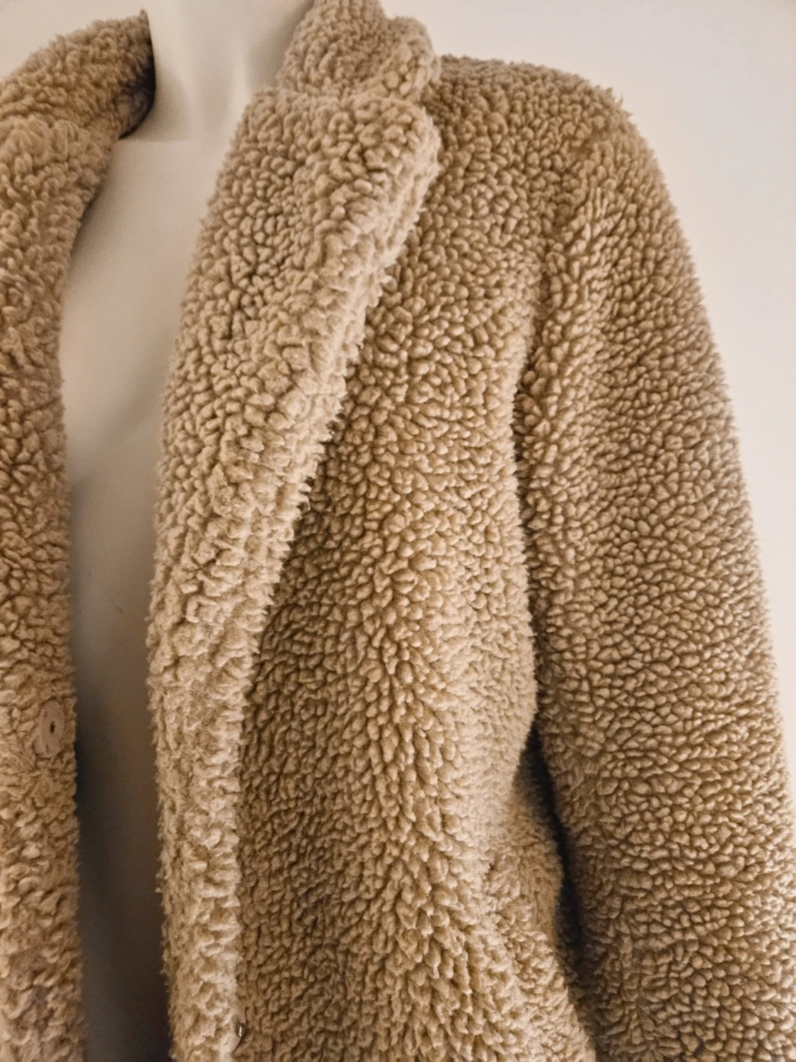 Beige teddyjacka med krage - 1