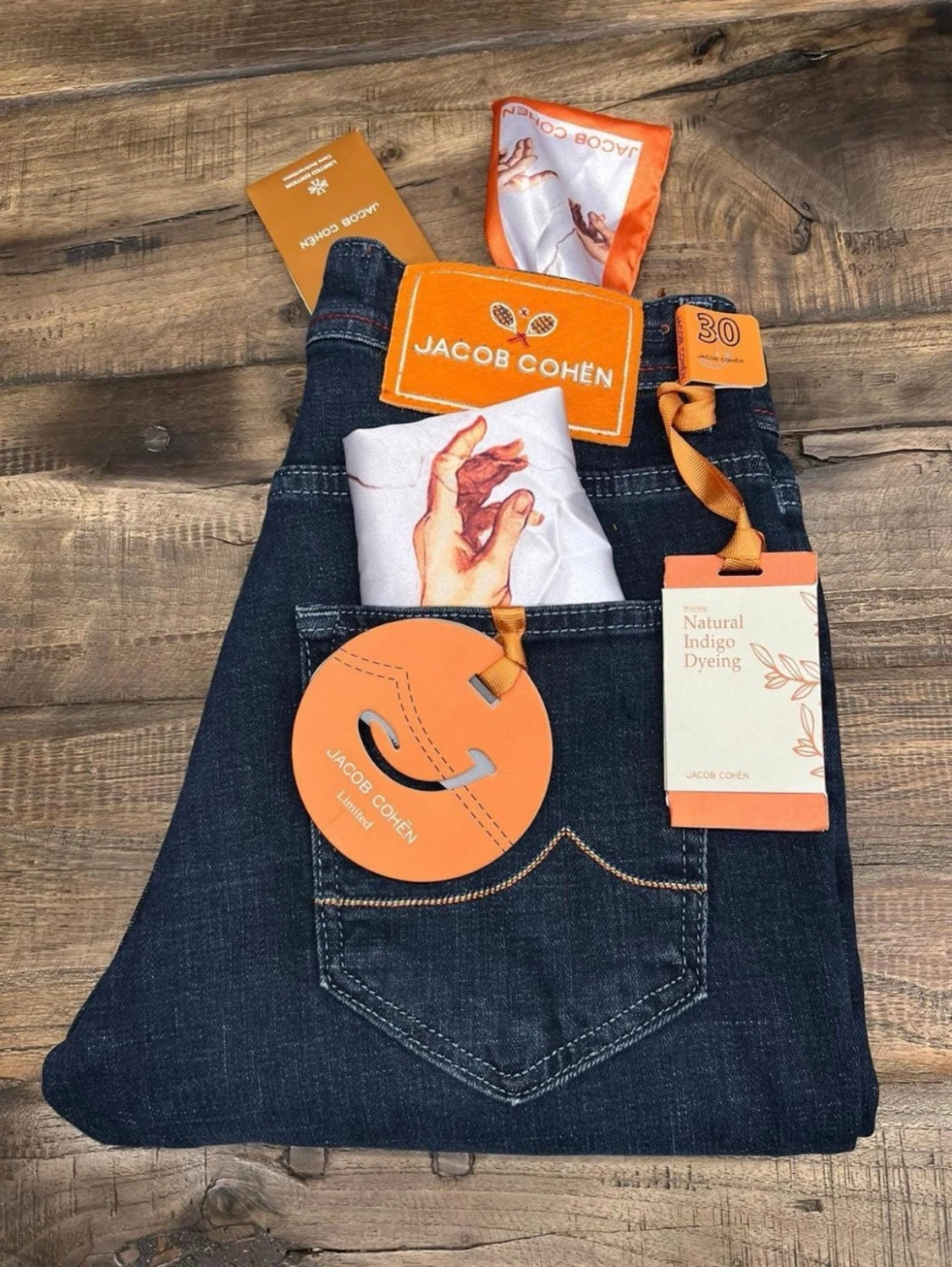 Jacob Cohën mörkblå jeans, slim fit