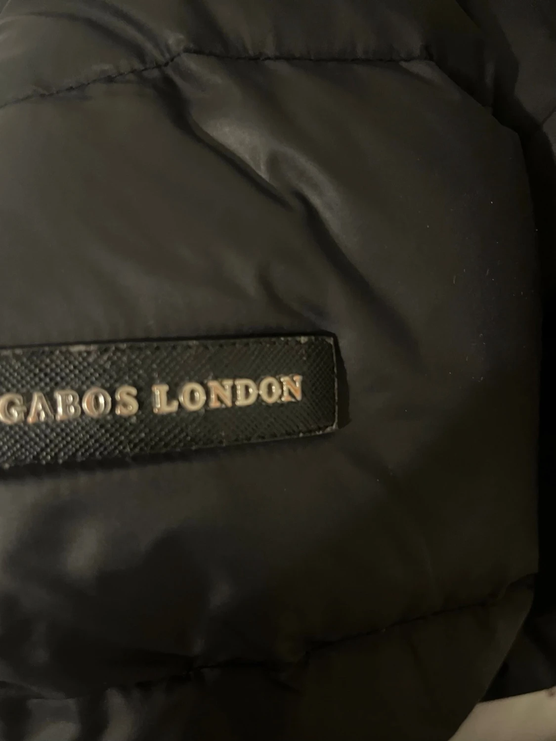 Svart pufferjacka från Gabos London - 2