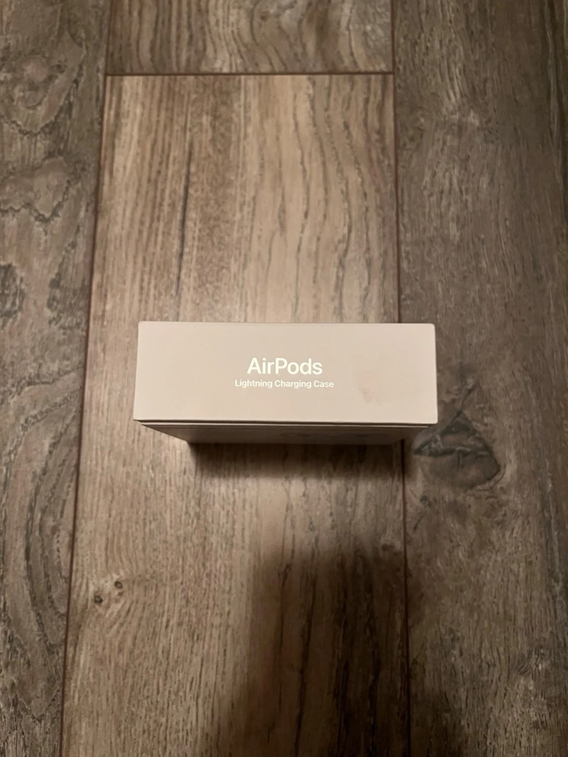 Apple AirPods 4 - 1