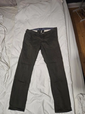 Gant gröna chinos slim fit - Använda chinos men i bra skick. W34/L32 i slim fit.