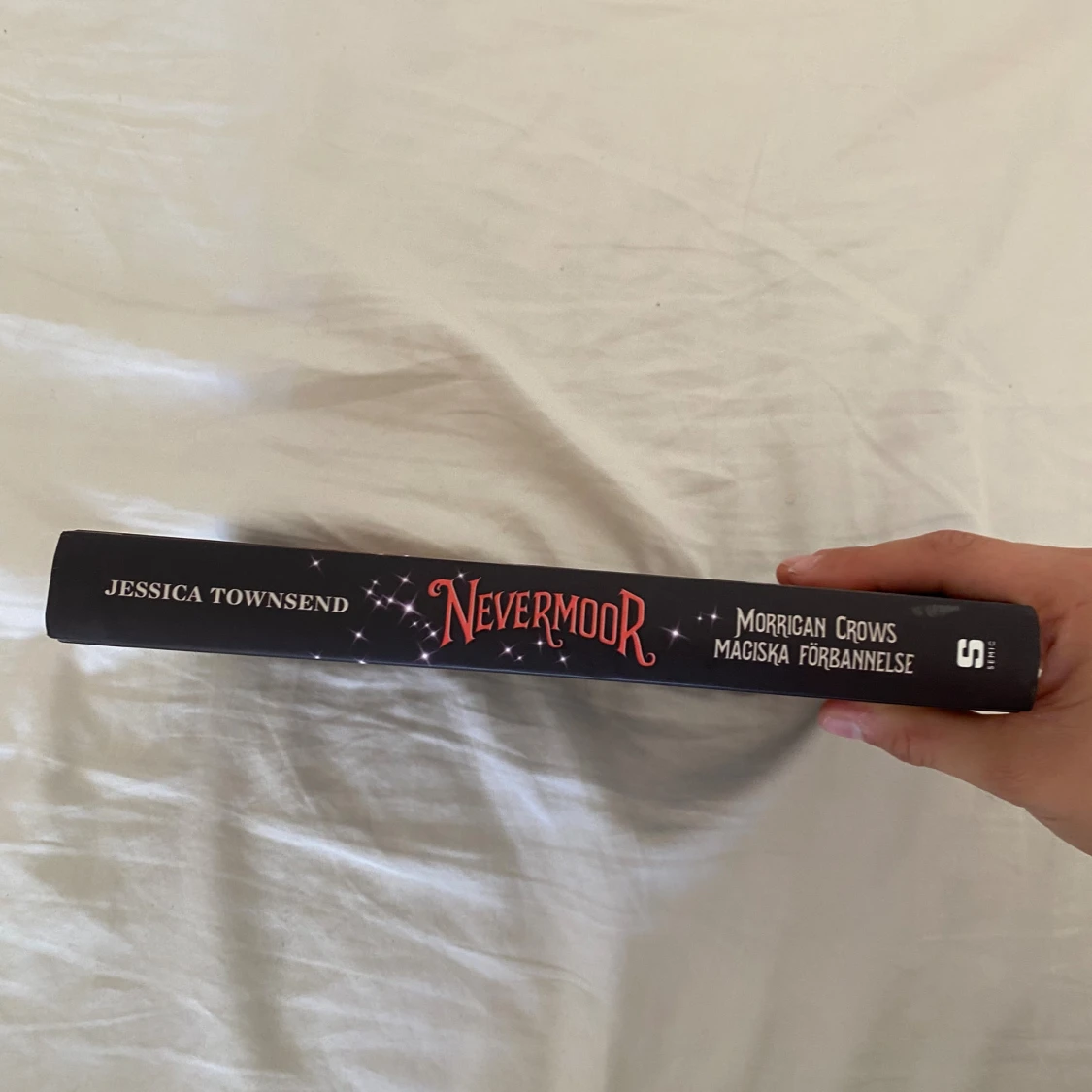 Nevermoor: Morrigan Crows magiska förbannelse - 2