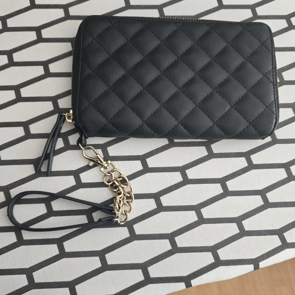 Svart quiltad plånbok Don Donna