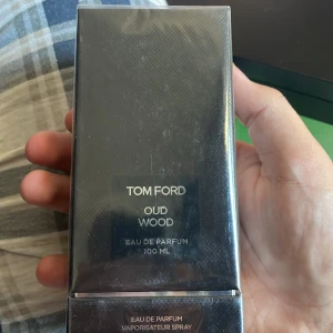 Tom Ford Oud Wood 100ml - Tom Ford Oud Wood Eau de Parfum, 100 ml .