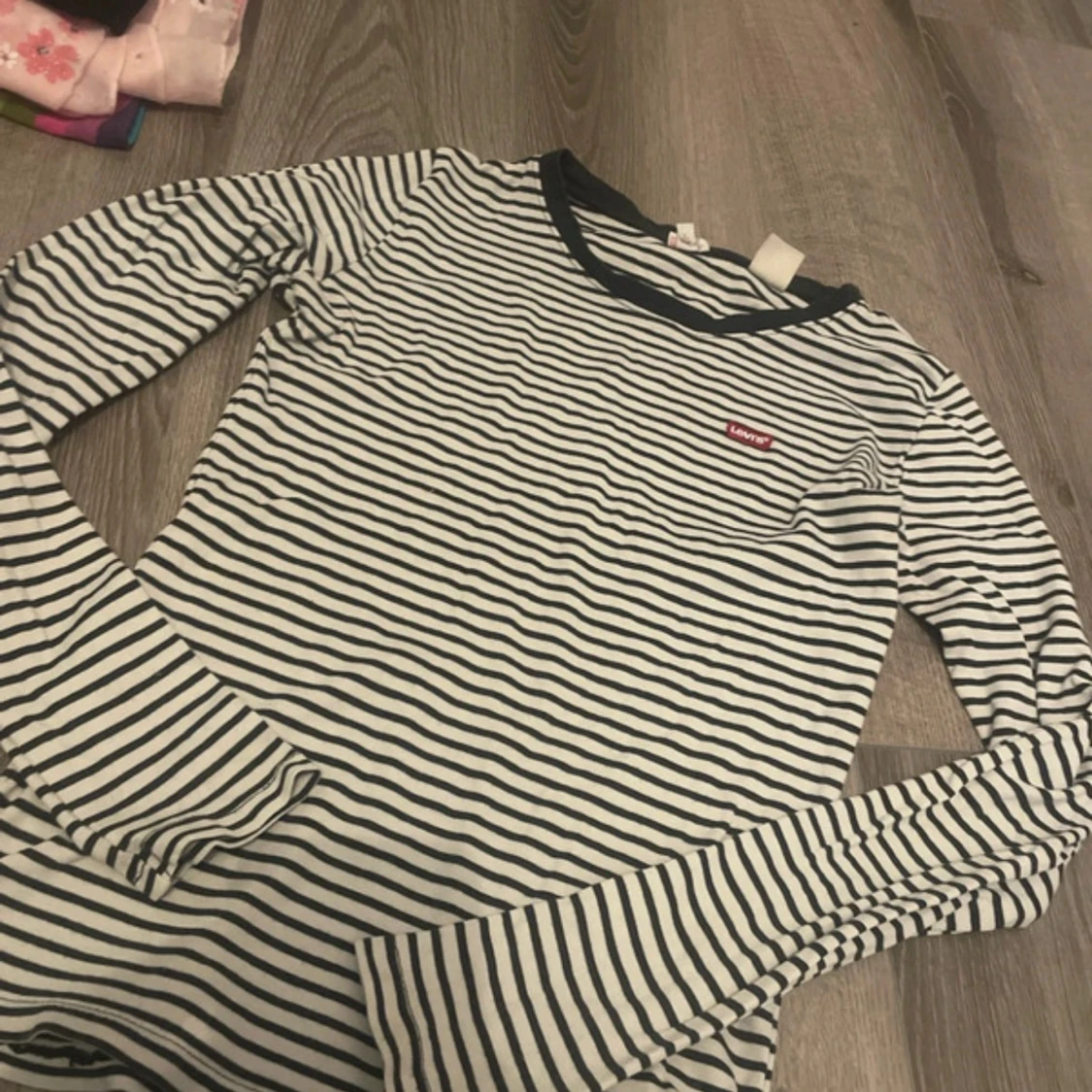 Randig långärmad tröja från Levi's XS