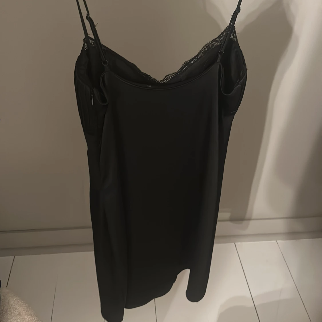 Slutsåld zara klänning - 1