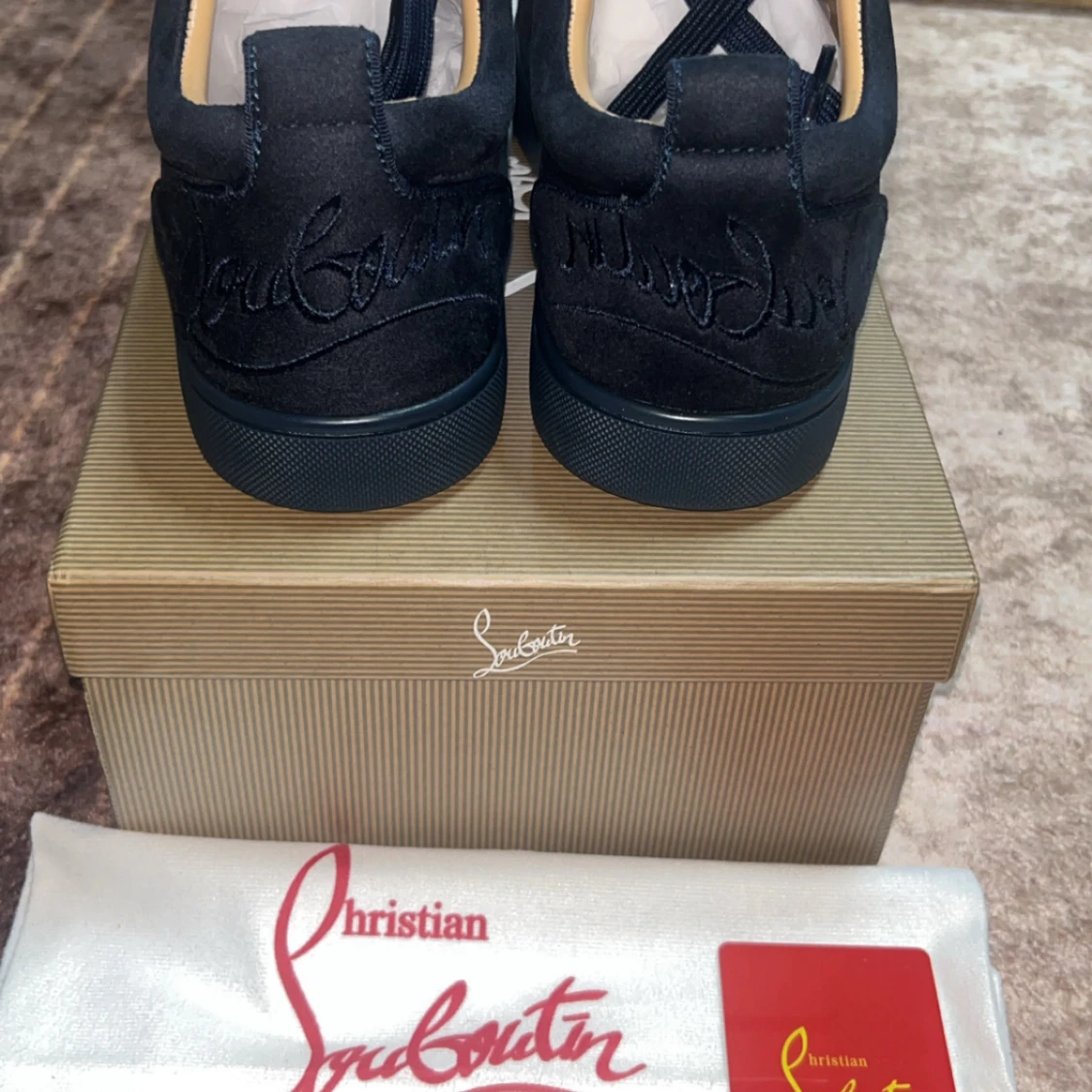 Christian Louboutin svarta sneakers mocka - 3