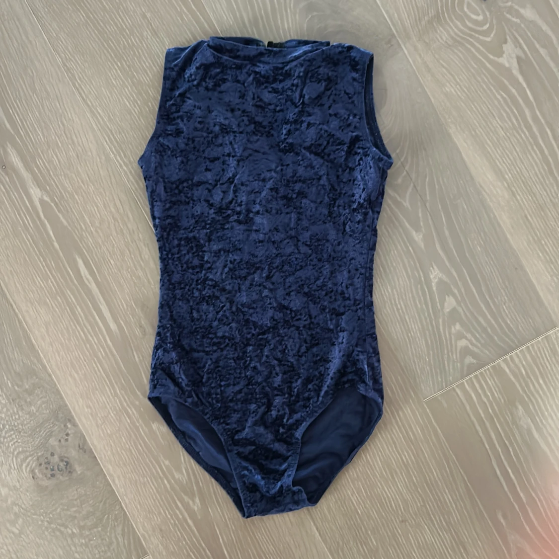 Mörkblå gymnastikdräkt / body 