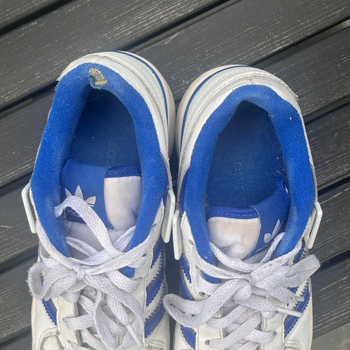 Adidas sneakers vit/blå retrostil - 2