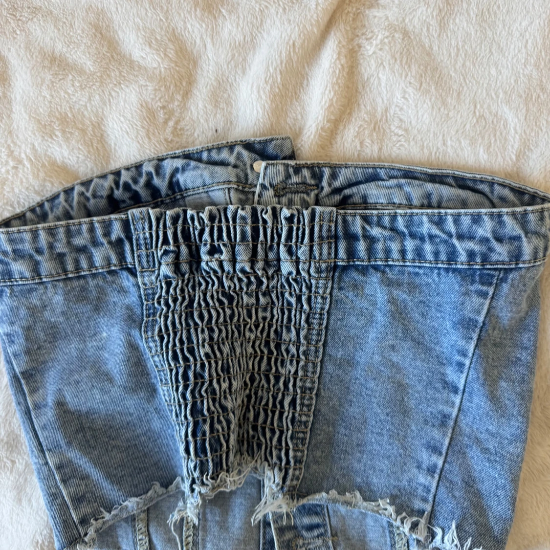 Jeans tubtopp med knappar och fickor - 1