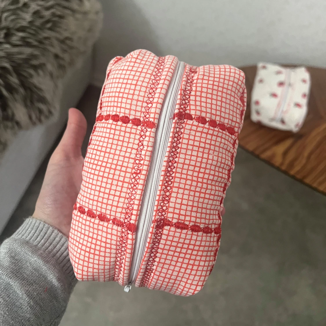 Handgjord sminkväska  - 2