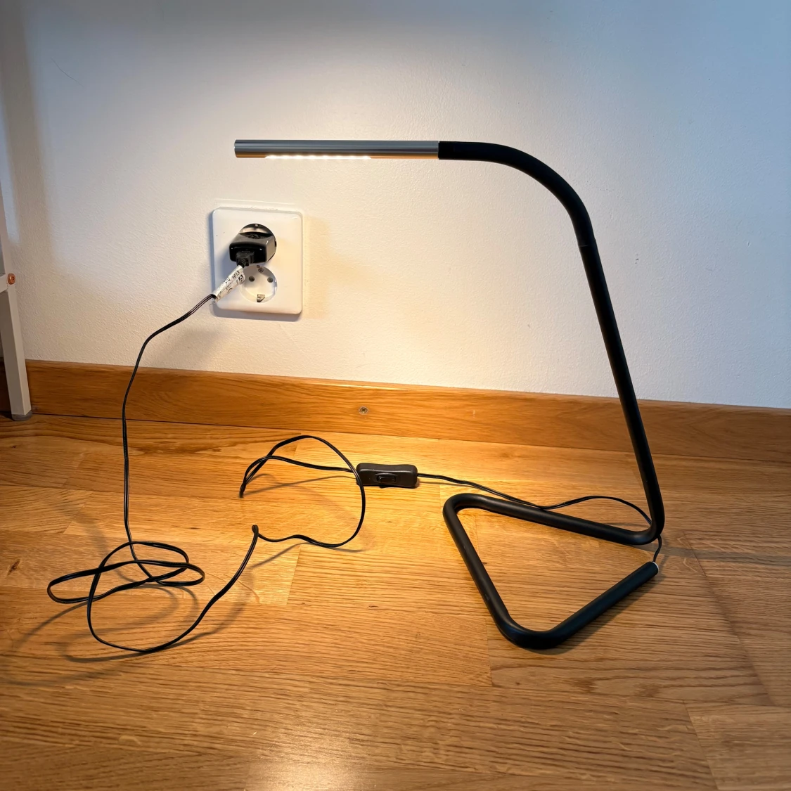 IKEA YTTERLIG LED Bordslampa