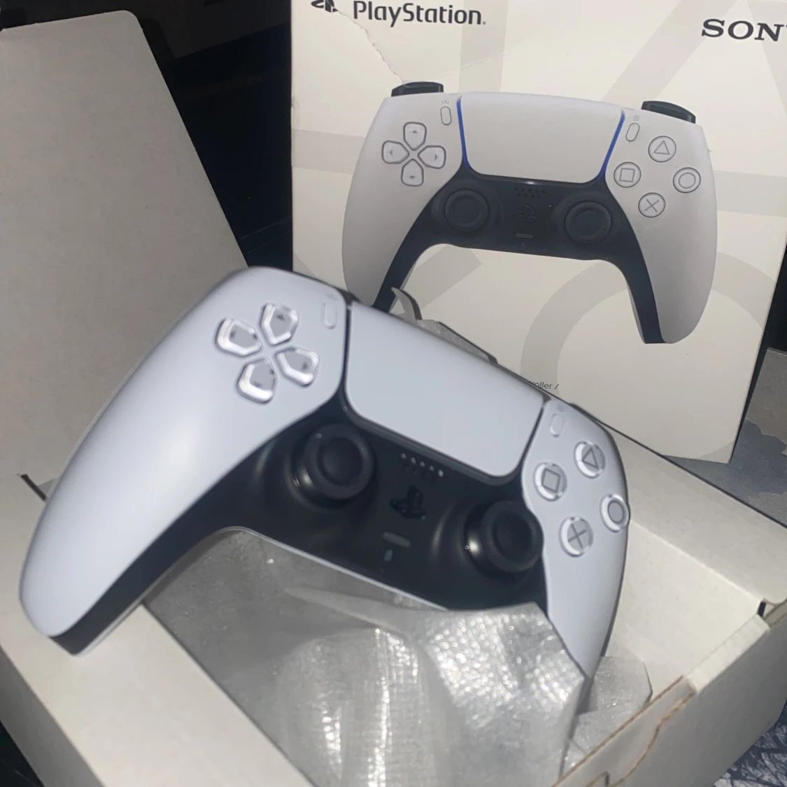 PlayStation 5 DualSense Wireless Controller