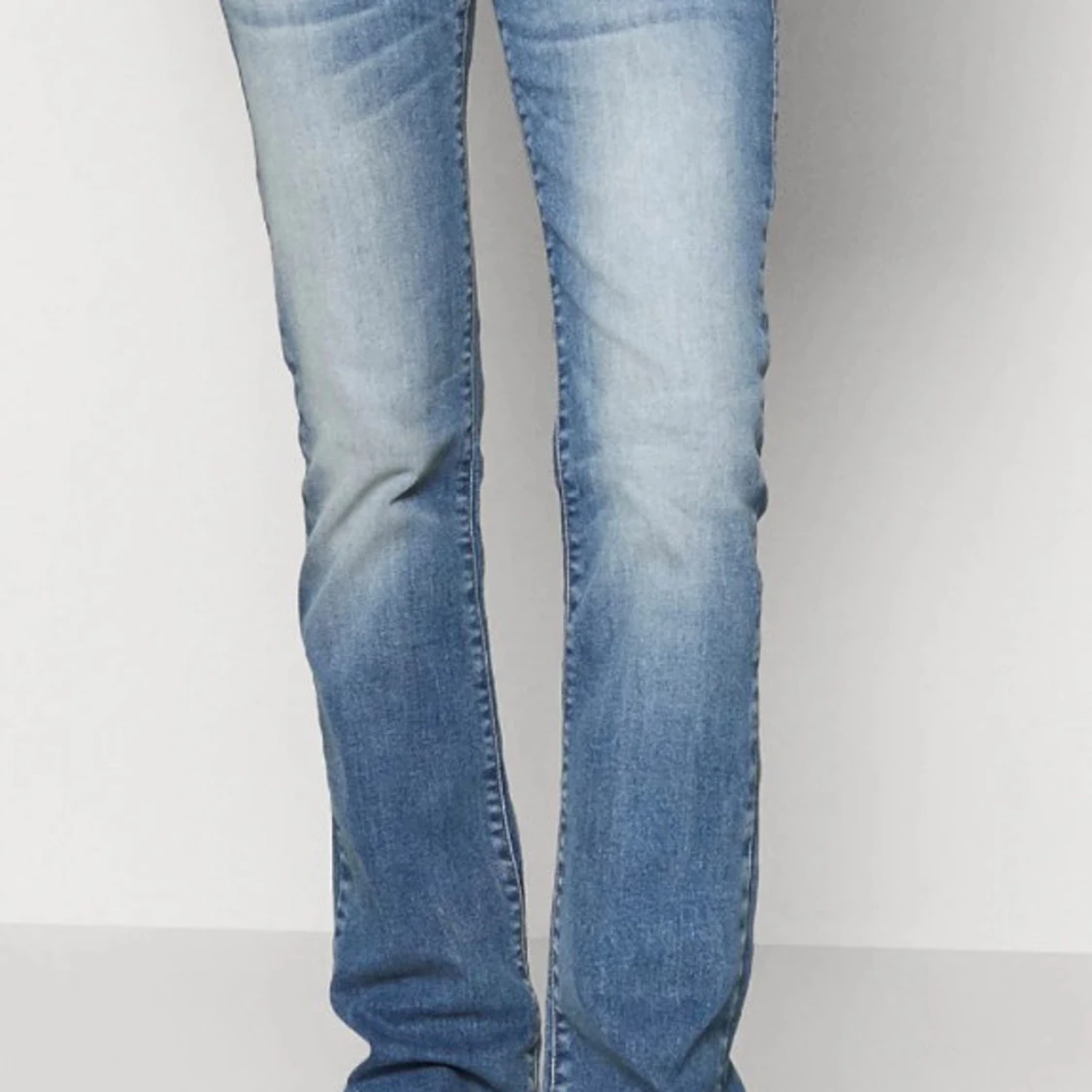 Blå bootcut jeans från LTB - 2