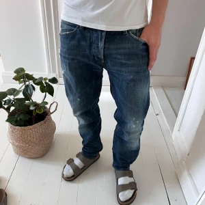 Diesel jeans Darron - Diesel jeans, storlek W33 L34. Inga defekter, modellen är 180,75 kg. Måtten A: 45cm B: 101. Kom med frågor 🫶