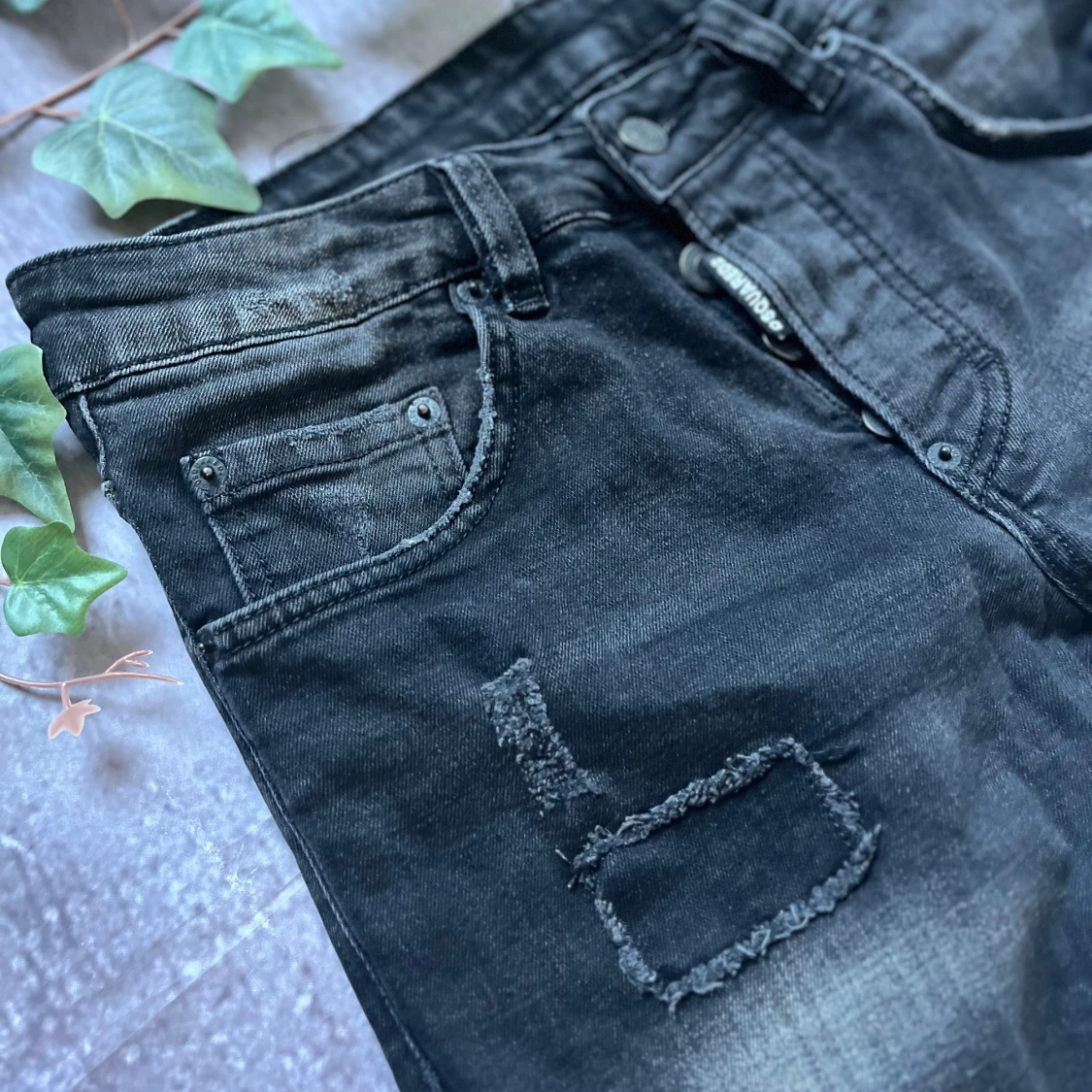 Dsquared2 Skinny Dan Jeans – Black Distressed Denim Size 42 - 2