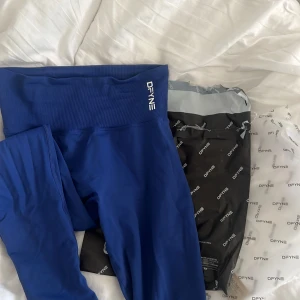 Dfyne tights - Fina tights från dfyne i dynamic färgen enchanted blue.