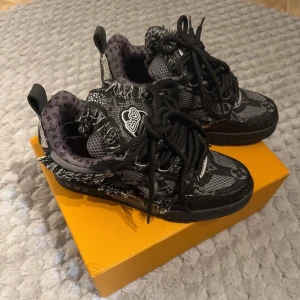 Louis Vuitton skate - Louis Vuitton Swarovski skate