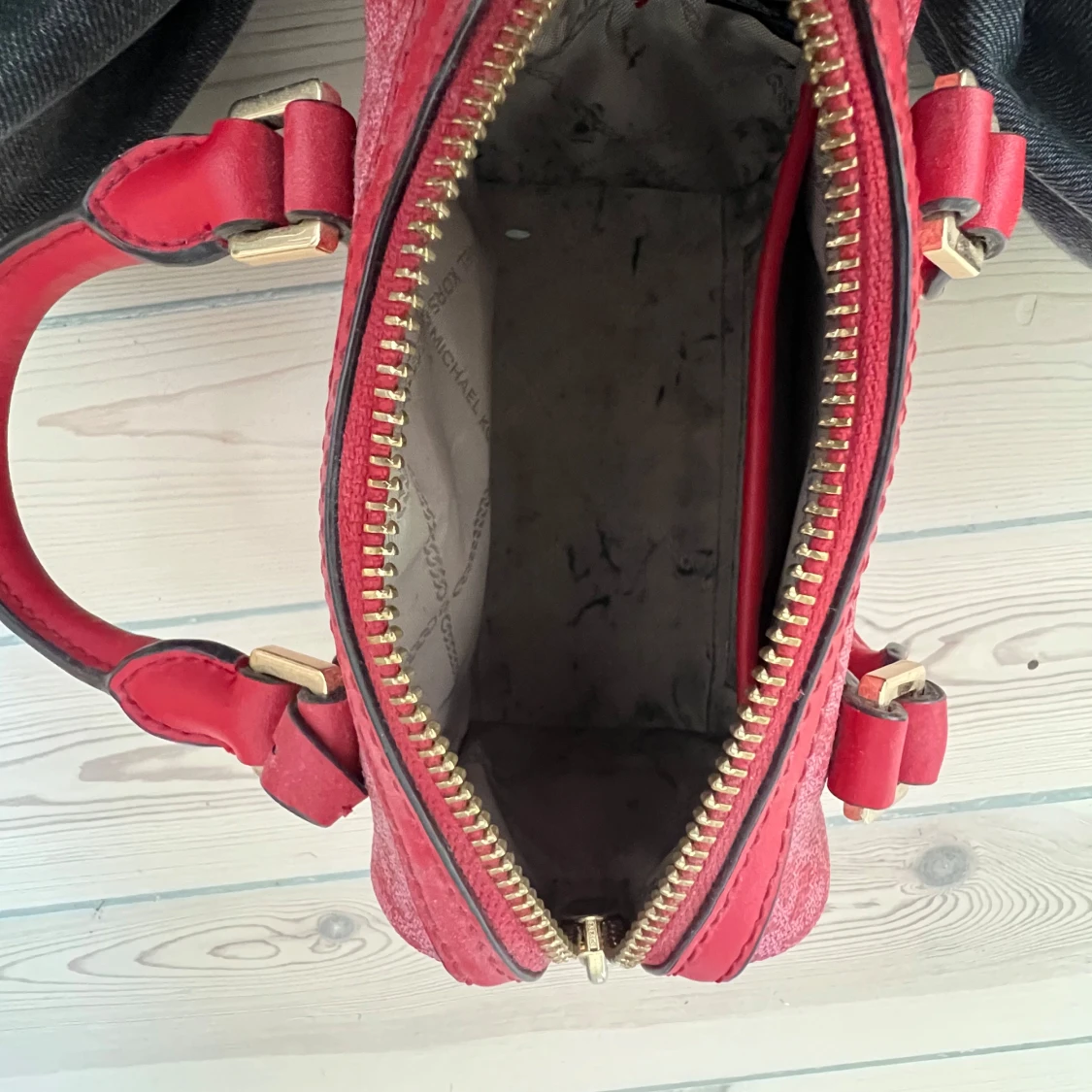 Röd Michael Kors handväska - 3