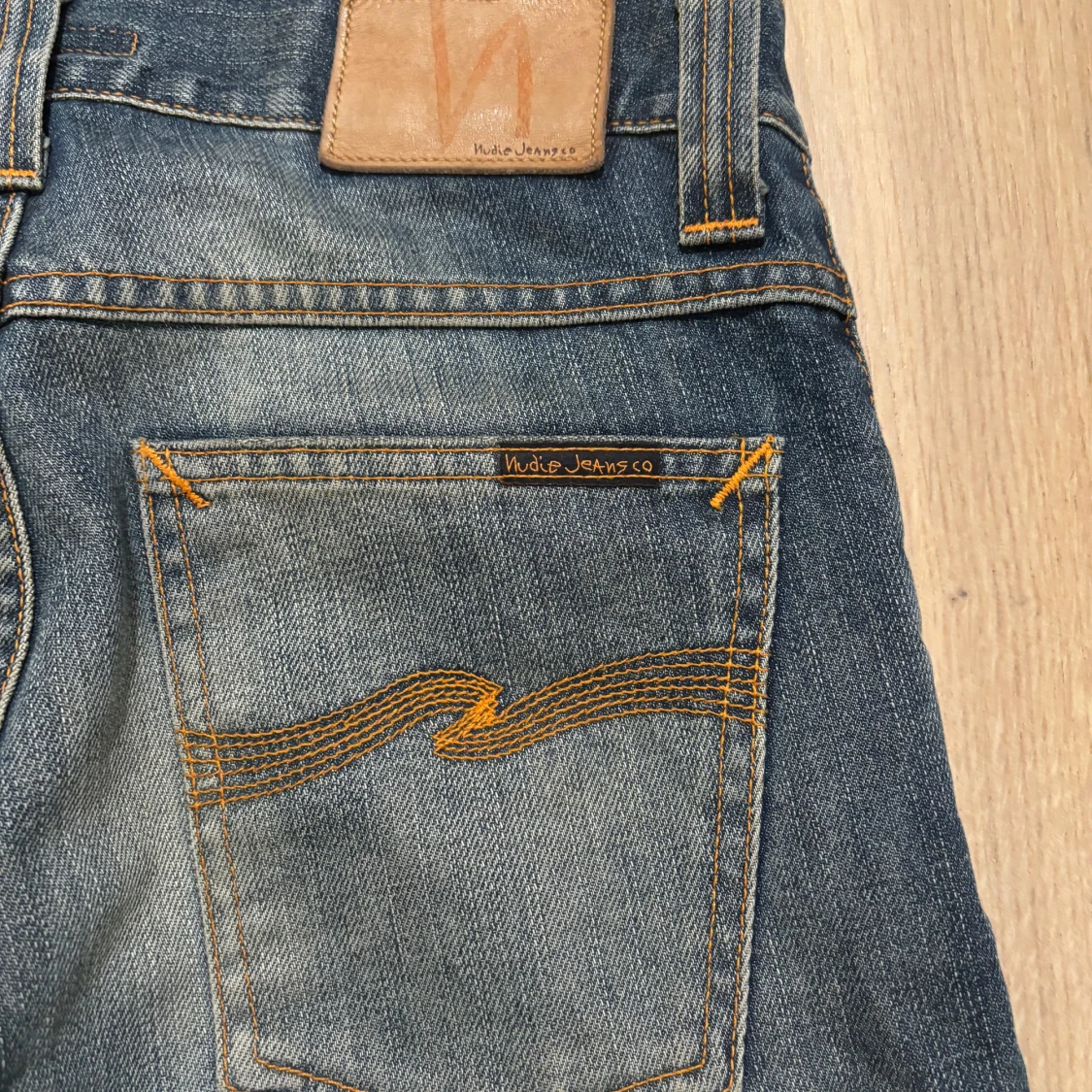 Blå jeans från Nudie Jeans Co W28 L32 - 2