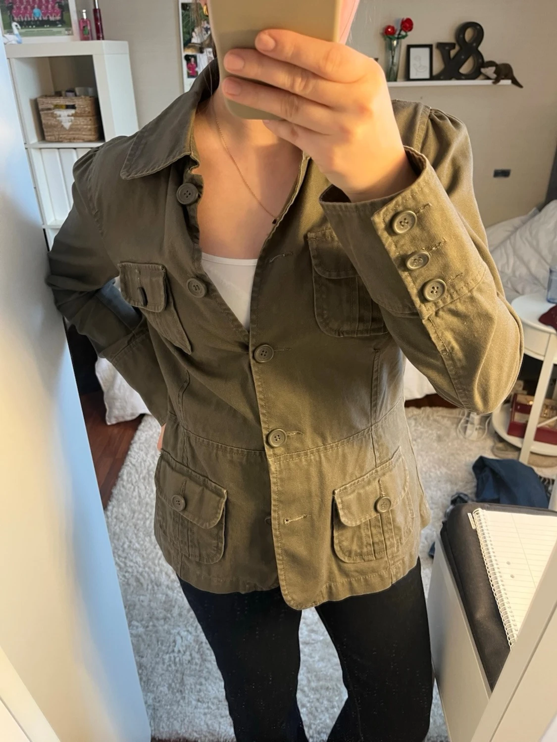 Olivgrön jeansjacka med fickor
