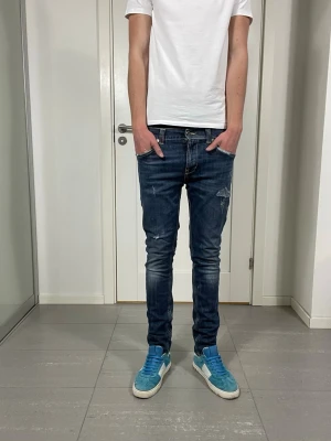 Dondup Jeans - Säljer nu dessa Dondup Jeans, skriv för fler bilder/frågor🙌🏼