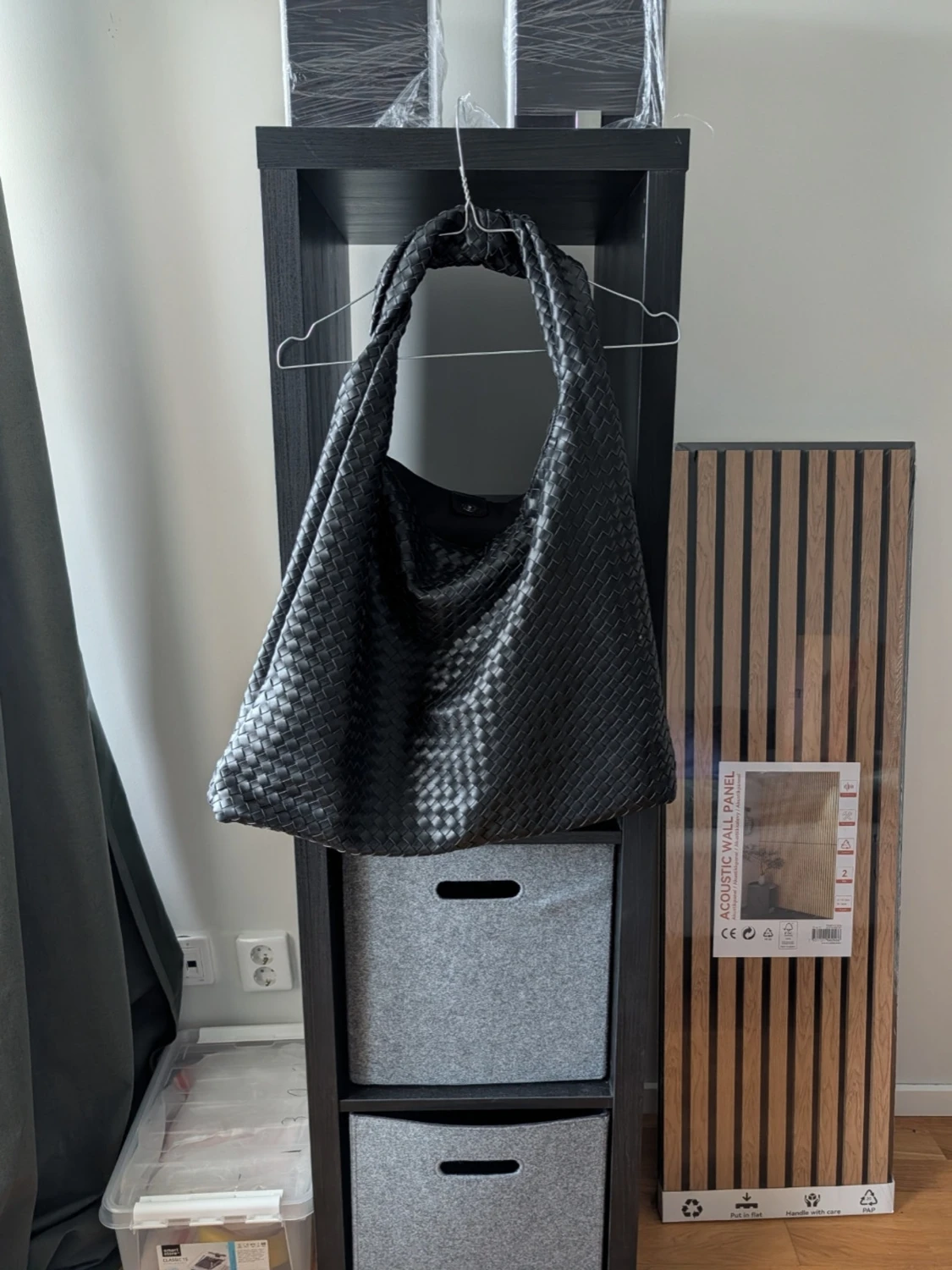 Svart flätad handväska i syntet - 3