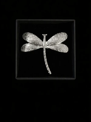 Silverfärgad trollslända ring  - GRATIS GÅVA MED VARGE ORDER!! Supertrendig stockholmsstil tjejer, ring guld. Vinter ring smycke. Gjord av mässing stål, jag svarar och skickar alltid snabbt!