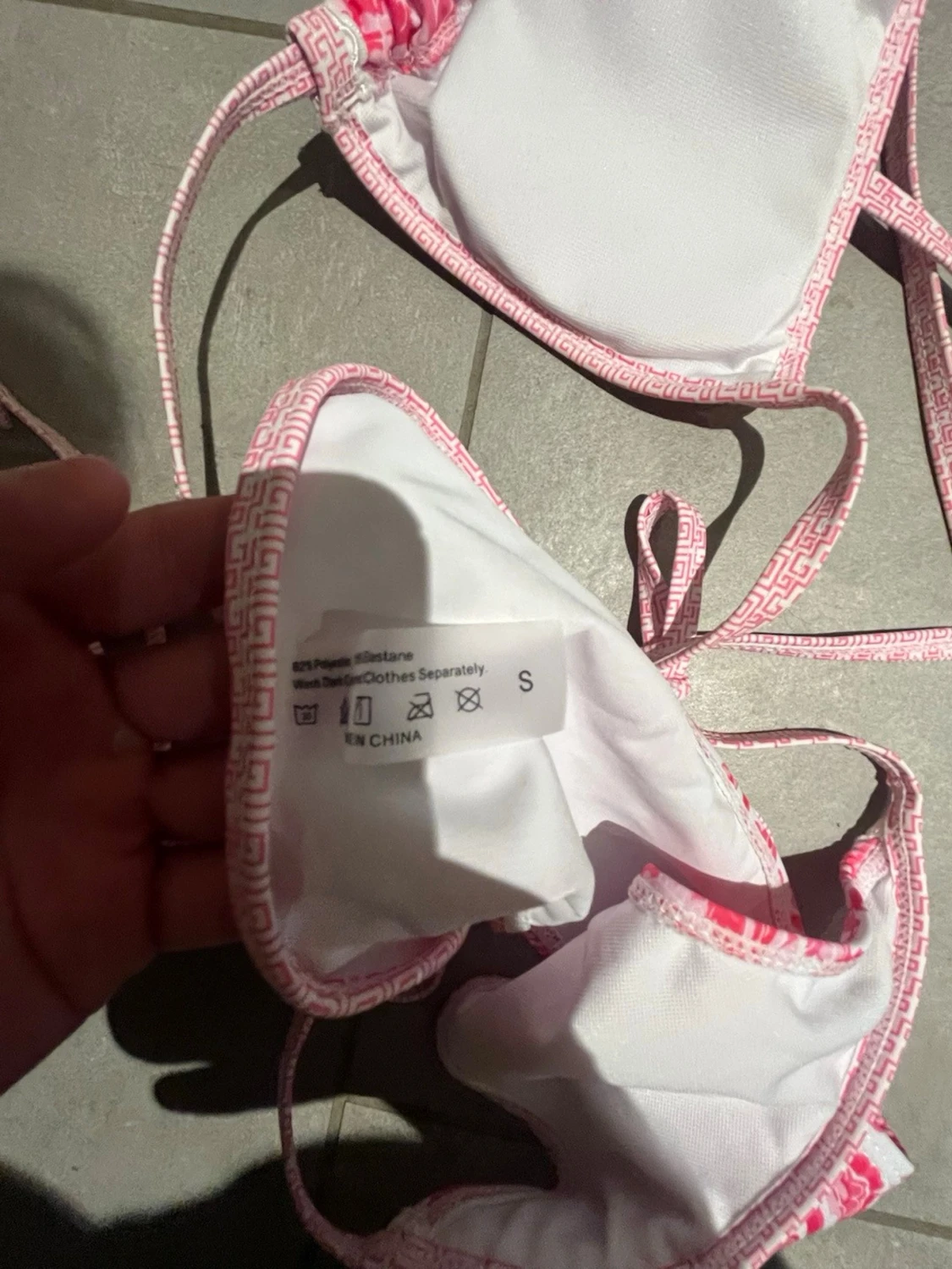 Rosa och vit mönstrad bikini - 1