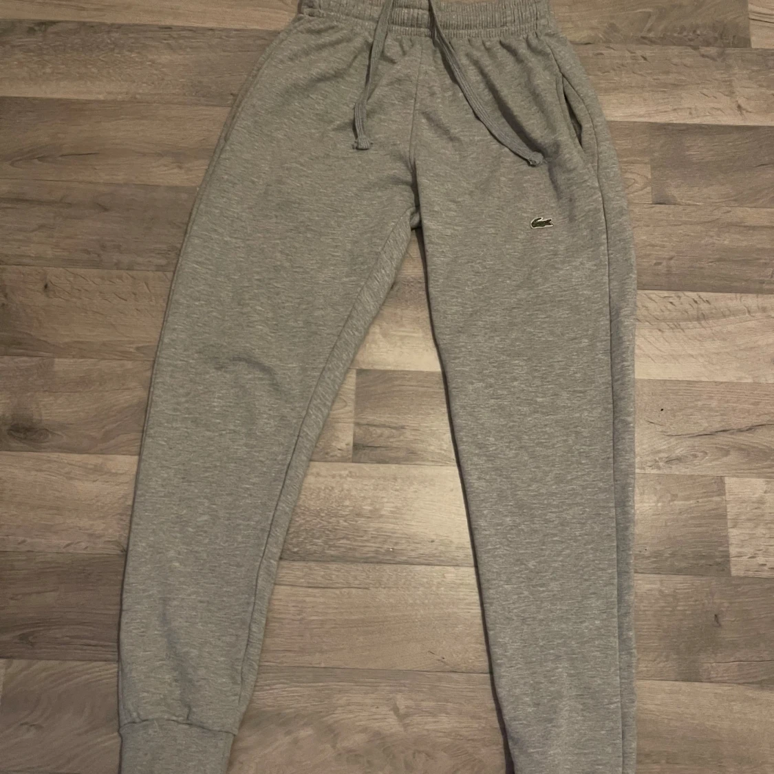  Lacoste tracksuit  - 1