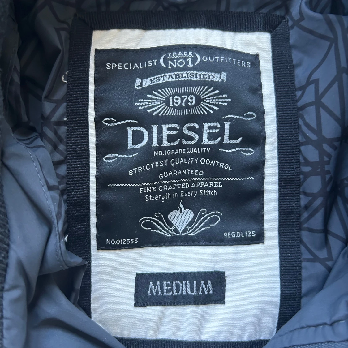 Quiltad svart jacka från Diesel M - 2