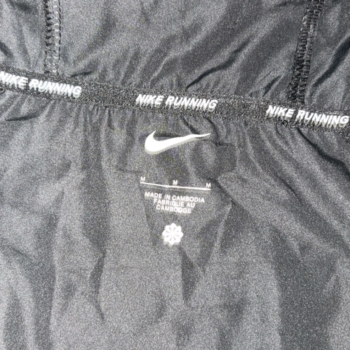 Svart Nike vindjacka med huva - 2