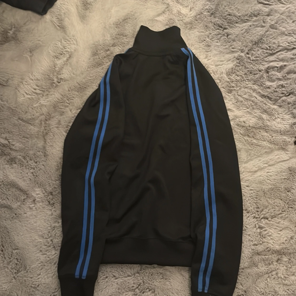 Svart track jacket från Fred Perry - 1