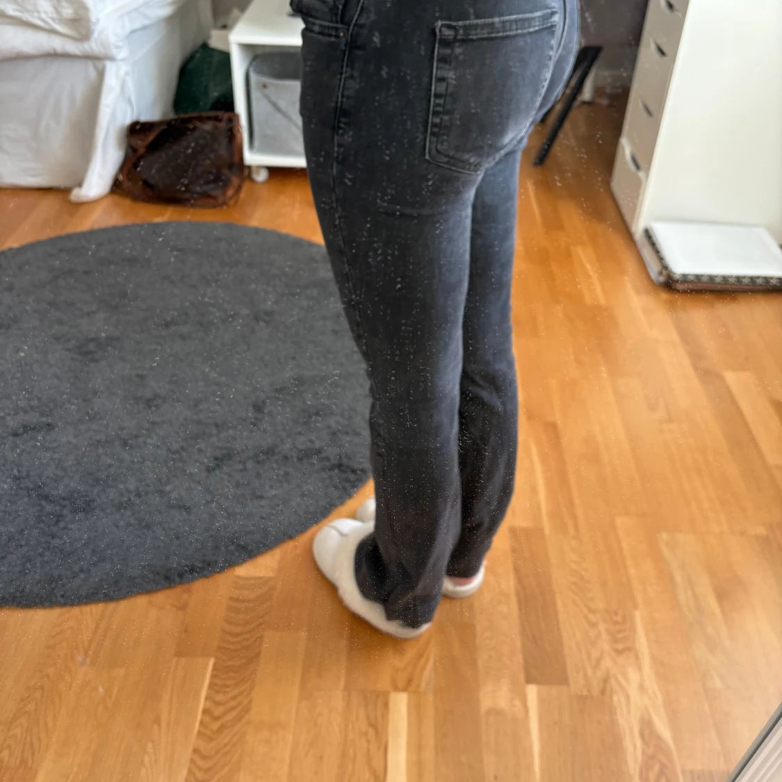 Svarta flare jeans från BDG Urban Outfitters - 1