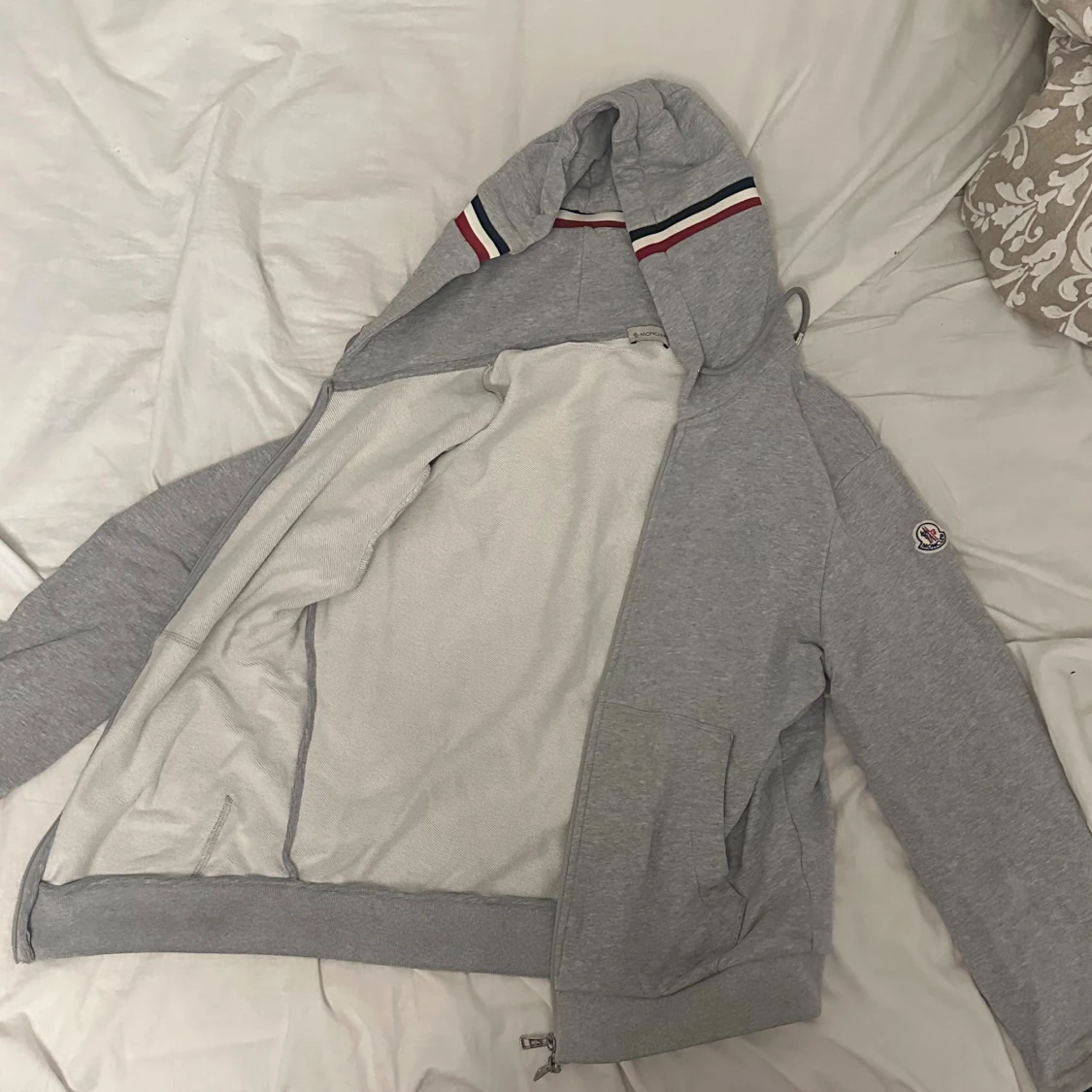 Moncler Hoodie/zip Grå strl L/3 - 3
