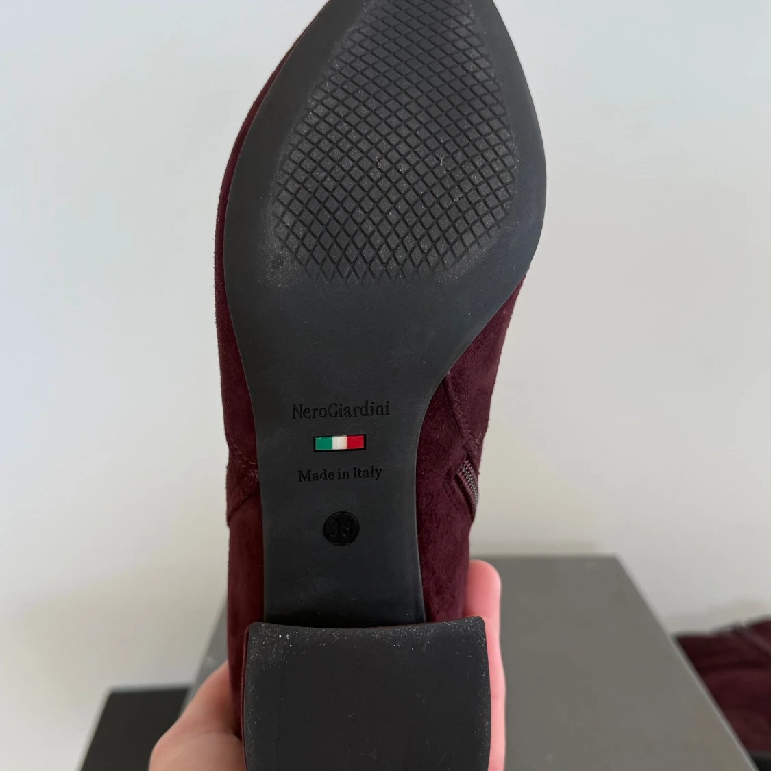 NeroGiardini klackar - 2