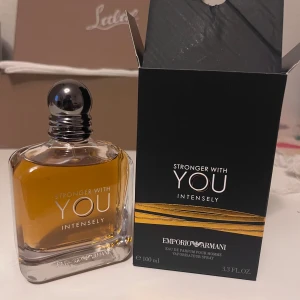 Stronger With You Intensely 100ml - Stronger With You Intensely från Emporio Armani, 100 ml Eau de Parfum. 