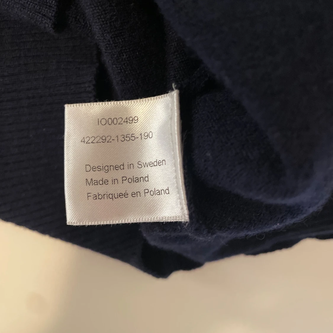 Mörkblå v-ringad tröja Stenströms helt ny - 3