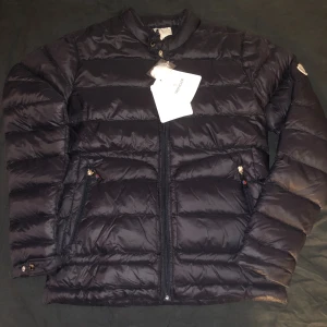 Moncler jacka - Snygg moncler 
