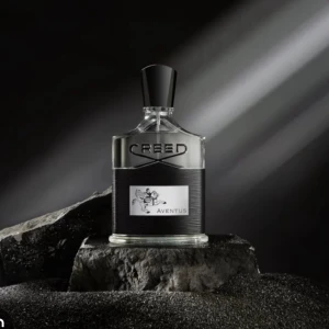 Creed aventus sample 10/5/2/1 - 10ml/275kr 5ml/150kr 2ml/70kr 1ml/40kr.Man får alltid med en random sample varje gång man köper. Skriv om ni har några frågor.