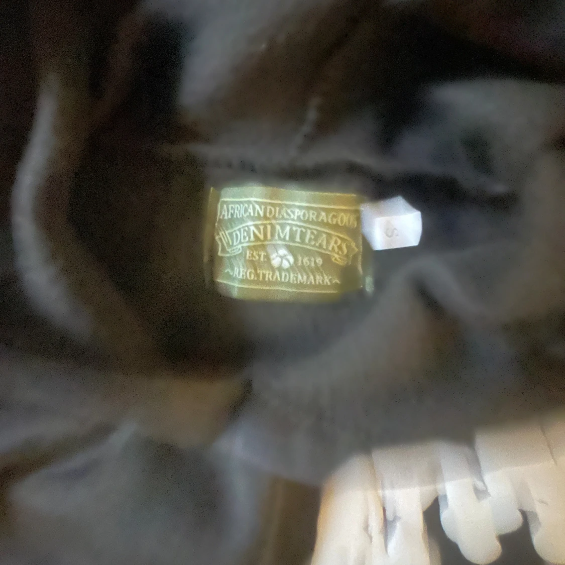 Svart hoodie Denim Tears med vita blommor - 2